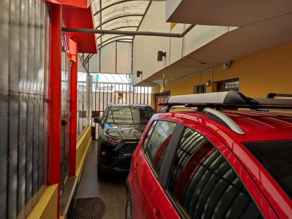 Hostel Las Gardenias Аякучо Экстерьер фото